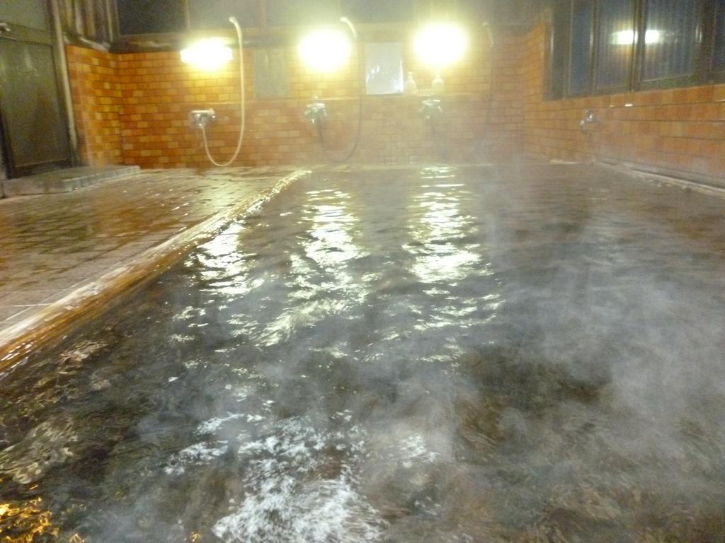 Uotoshi Ryokan Yamanouchi  Esterno foto